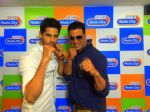 Akshay Kumar & Siddharth Malhotra at Radio City 91.1 FM_2_55bb714d90cfc.jpg