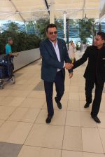 Boman Irani snapped at the airport on 31st July 2015 (8)_55bba7c591310.JPG