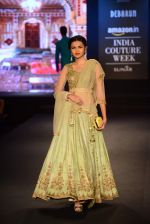 Model walk for Debarun Show at India Couture Week 2015 on 1st Aug 2015  (32)_55be156a8a45c.JPG