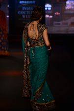 Model walk for Debarun Show at India Couture Week 2015 on 1st Aug 2015  (81)_55be159a185a5.JPG