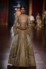 Model walk for Harpreet and Rimple Narula Show at India Couture Week 2015 on 1st Aug 2015  (28)_55be1453ade0e.JPG