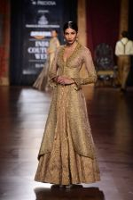 Model walk for Harpreet and Rimple Narula Show at India Couture Week 2015 on 1st Aug 2015  (42)_55be14698aec5.JPG