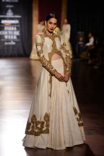 Model walk for Harpreet and Rimple Narula Show at India Couture Week 2015 on 1st Aug 2015  (8)_55be1429977f3.JPG