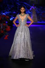 Model walks for manish malhotra at icw day 5 grand finale on 2nd Aug 2015 (153)_55bf1a376ae8e.JPG