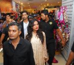 Richa Chadda at Max Store in Pune (1)_55bf0ba8beb19.jpg