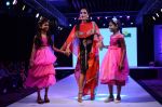 at Smile Foundations Fashion Show Ramp for Champs, a fashion show for education of underpriveledged children on 2nd Aug 2015 (24)_55bf1c658358e.JPG