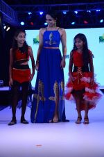 at Smile Foundations Fashion Show Ramp for Champs, a fashion show for education of underpriveledged children on 2nd Aug 2015 (33)_55bf1c6b96803.JPG