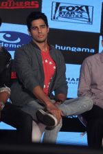 Sidharth Malhotra at the Trailor launch of brothers  on 5th Aug 2015 (39)_55c319d98e1b3.JPG