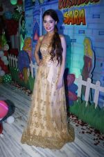 Sara Khan Birthday Party in Mumbai on 6th Aug 2015 (41)_55c4548161f0f.jpg