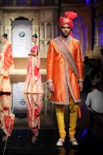 Model walks for abu jani sandeep khosla show in delhi on 7th Aug 2015 (73)_55c5d38ecba6d.jpg