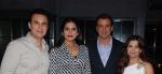 Bunty Bahl, Neelam , Ronit Roy and  Molly  Bahl  at Harry_s Bar & cafe (3)_55caef04090d7.JPG