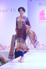 Model walks for Payal Singhal and Sahiba_s Melange show in palladium on 15th Aug 2015 (70)_55d07b36d3249.JPG