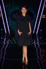 Sonakshi Sinha at the Promotion of Phantom on the sets of Indian Idol Junior 2015 in Mumbai on 16th Aug 2015 (21)_55d185e05f09c.JPG