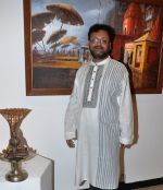 Gautam Mukherjii at Paramesh Paul_s art show inauguration at Jehangir Art Gallery_55d432bbd510c.jpg