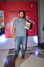 Aamir Khan at Twinkle_s book launch in J W marriott on 18th Aug 2015 (237)_55d723ceb8a75.JPG