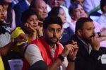 Abhishek Bachchan at Pro Kabaddi semifinals in Mumbai on 21st Aug 2015 (139)_55d87dc7c3614.JPG