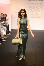 Lauren Gottlieb walk the ramp for Baggit Lil Shilpa Show on day 1 of LIFW on 26th Aug 2015 (44)_55decdf0c67a3.JPG