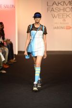 Model walk the ramp for Baggit Lil Shilpa Show on day 1 of LIFW on 26th Aug 2015 (131)_55dece675b035.JPG