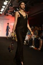 Model walk the ramp for Gen next Show on day 1 of LIFW on 26th Aug 2015 (146)_55decedc13639.JPG