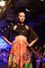Model walk the ramp for Gen next Show on day 1 of LIFW on 26th Aug 2015 (190)_55decf0667881.JPG