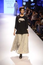Model walk the ramp for IIK Show on day 1 of LIFW on 26th Aug 2015 (97)_55ded120a5f92.JPG
