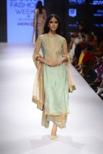 Model walks for Ritu Kumar Show on day 2 of lifw on 27th Aug 2015 (449)_55e04e5da8258.JPG