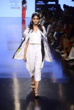 Model walks for Masaba Show at LIFW on 28th Aug 2015 (144)_55e1a405ee2c4.JPG