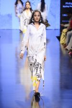 Model walks for Masaba Show at LIFW on 28th Aug 2015 (260)_55e1a474a9dee.JPG