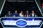 Sonakshi Sinha, John Abraham, Anil Kapoor, Salim merchant, Vishal Dadlani on Indian Idol Location on 31st Aug 2015 (13)_55e5552d478c6.jpg