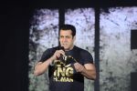 Salman Khan at Hero music launch in Taj Lands End on 6th Sept 2015 (32)_55ed5434602ef.JPG