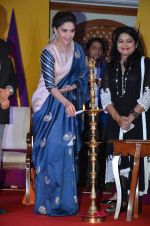 Madhuri Dixit at Unicef event in Taj lands End on 7th Sept 2015 (49)_55ee855667105.JPG