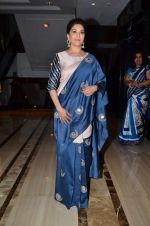 Madhuri Dixit at Unicef event in Taj lands End on 7th Sept 2015 (5)_55ee853889645.JPG