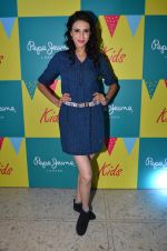Alecia Raut at Pepe Jeans kids wear launch in Mumbai on 10th Sept 2015 (15)_55f28bc1d76fd.JPG