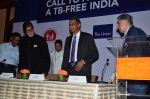 Amitabh Bachchan and Ratan Tata at TB free India press meet in Mumbai on 10th Sept 2015 (6)_55f28b59b1a44.JPG