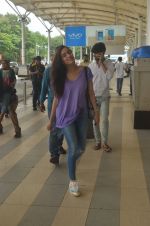 Shraddha Kapoor snapped at airport on 20th Sept 2015  (40)_55ffaa7d0df8f.JPG