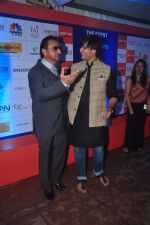 Vivek Oberoi, Gulshan Grover at Glow Show at EEMAX event on 20th Sept 2015 (49)_55ffabd3e91f1.JPG