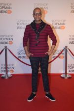 at Top Shop Red Carpet on 24th Sept 2015 (62)_5605355f86897.JPG