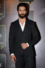 Shahid Kapoor at GQ men of the year 2015 on 26th Sept 2015 (1714)_5608d6c824a75.JPG