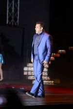 Salman Khan at Bigg Boss Double Trouble Press Meet in Filmcity, Mumbai on 28th Sept 2015 (129)_560a37ecd8032.JPG