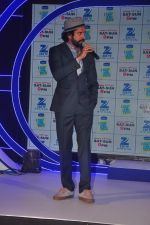 Farhan Akhtar at Zee Tv launches its new show I Can Do It with Farhan and Gauhar at Marriott on 30th Sept 2015 (10)_560ceb9c497d7.JPG