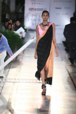 Model walk the ramp for Shivan Naresh on day 1 of Amazon india fashion week on 7th Oct 2015 (116)_56160de544ebb.JPG
