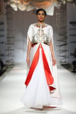 Model walk the ramp for Samant Chauhan Show at Amazon Fashion Week Day 3 on 9th Oct 2015  (17)_5619059677e40.JPG