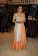 Dia Mirza at Jewellery exhibition on 10th Oct 2015 (10)_561b5123884fa.JPG