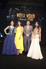Yami Gautam, Nimrat Kaur, Pallavi Sharda at Watch world Awards on 11th Oct 2015 (47)_561b63c04fa7b.JPG