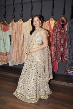 Urvashi Sharma at Amy Billimoria festive collection launch in Juhu on 14th Oct 2015 (10)_561f9cccd3972.JPG