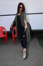 Sonakshi Sinha snapped at Mehboob on 20th Oct 2015 (18)_5627465fa74dc.JPG