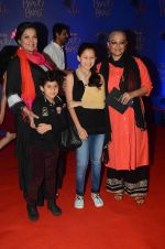 Shabana Azmi, Tanvi Azmi at Beauty and the Beast red carpet in Mumbai on 21st Oct 2015 (199)_5628cc12e5d9e.JPG