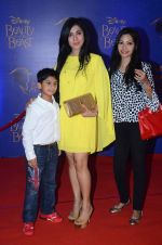 at Beauty and the Beast red carpet in Mumbai on 21st Oct 2015 (172)_5628c4df7740d.JPG