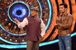 Salman Khan on Bigg Boss Nau Double Trouble Weekend (1)_562dbd50b54fb.JPG