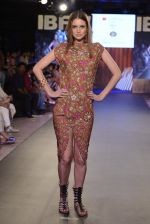 Model walk the ramp for James Ferriera Show at Gionee india beach fashion week day 1 on 29th Oct 2015 (10)_56331d79c285e.JPG